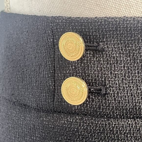 Calvin Klein Black Pencil Skirt Size 12 Knee Length Straight Career Crest Button - Picture 3 of 7